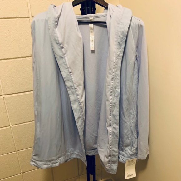 COPY - NWT Size 10 Lululemon Blissed Out Wrap - Picture 3 of 4